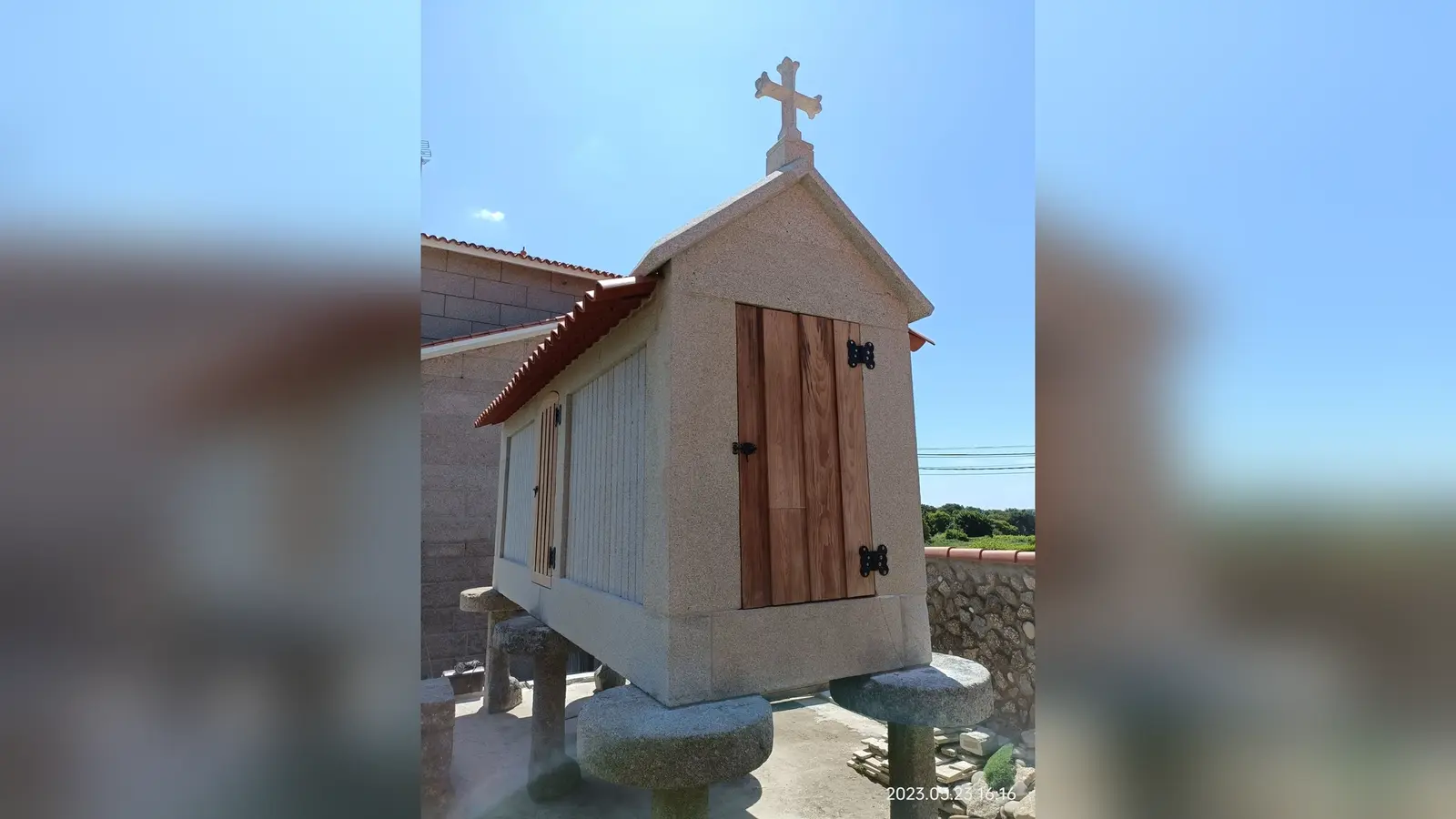 Trabajo de piorno y chimenea